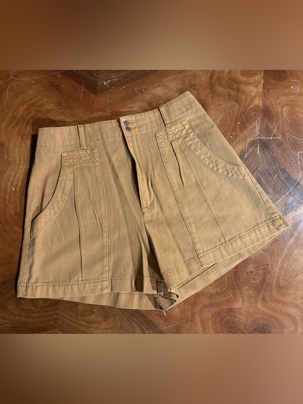 Universal Thread High-Waist Shorts in Camel Brown